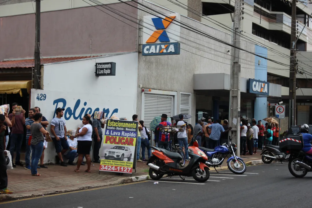 Em Apucarana, apenas a agência Capital do Boné terá saques. Foto: TNOnline