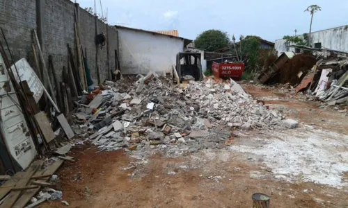 
							GM notifica terrenos por descarte irregular de resíduos
						
						