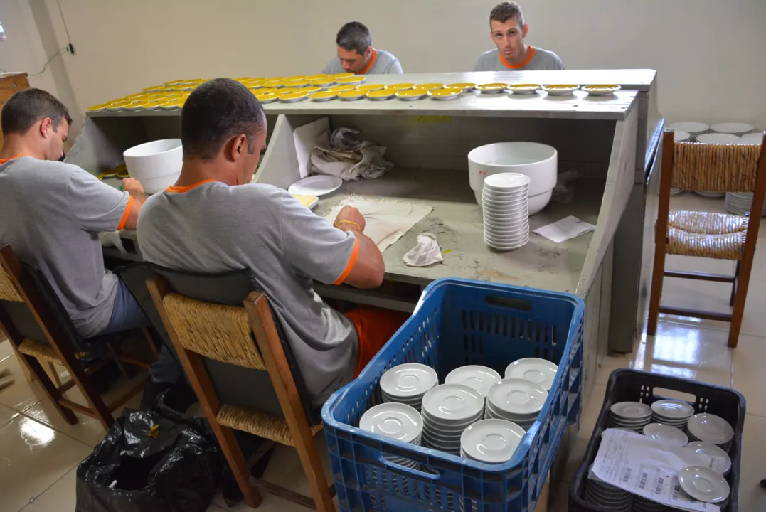 Os presos dedicam-se o dia todo a atividades educacionais e de trabalho. (Foto: Vanessa Cordeiro/Depen)