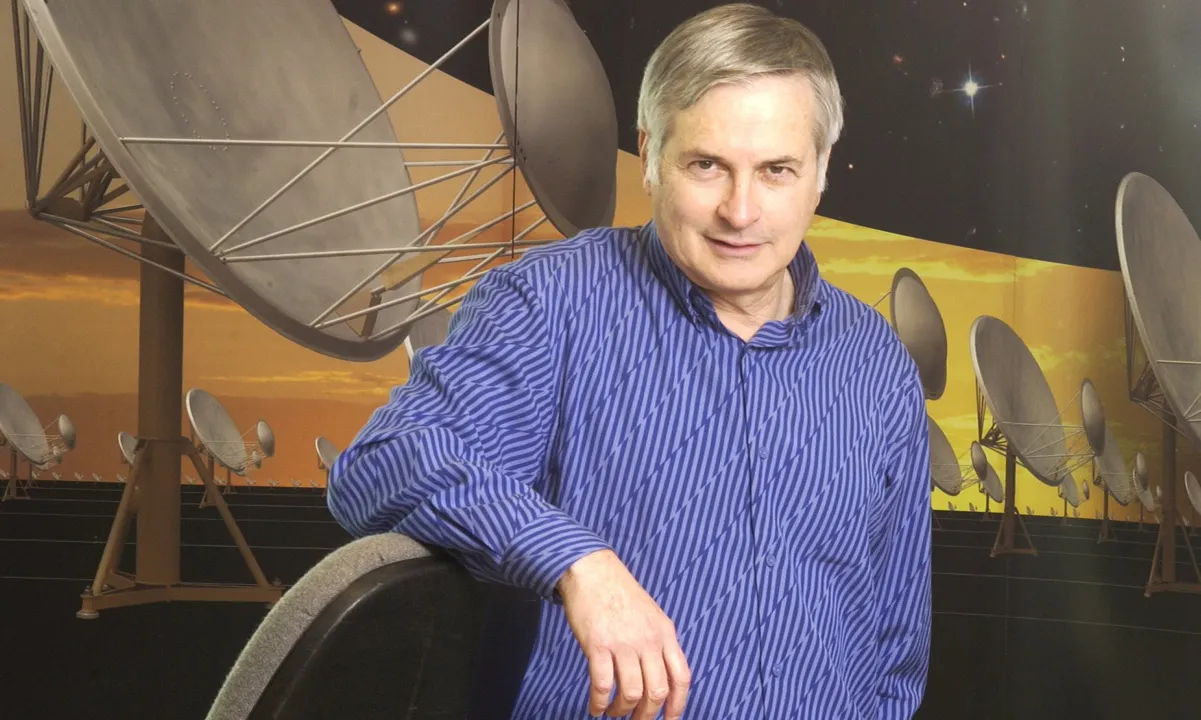 O astrônomo Seth Shostak afirmou que o SETI recebe sinais a cada 10 segundos - Foto: SETI