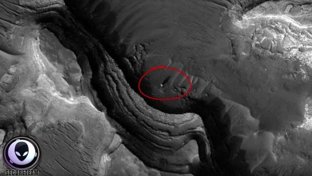A NASA localizou esfera misteriosa na superfície de Marte -IMAGEM - The Mirror
