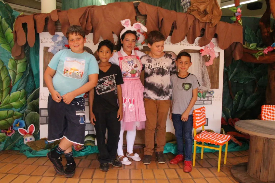 Casa da coelhinha atende as crianças todos os dias até 12 de abril. (foto - assessoria de imprensa)