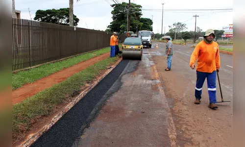 Prefeitura recupera ruas de Arapongas 