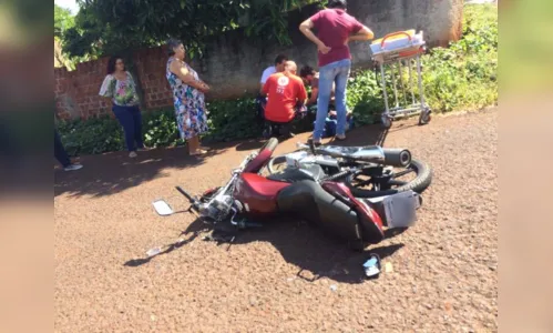 
							Acidente entre moto e carro deixa mulher ferida em Jandaia do Sul
						
						