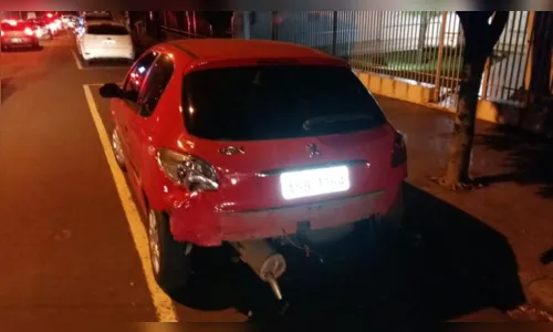 
							Motociclista fica gravemente ferido após colisão com carro em Arapongas
						
						