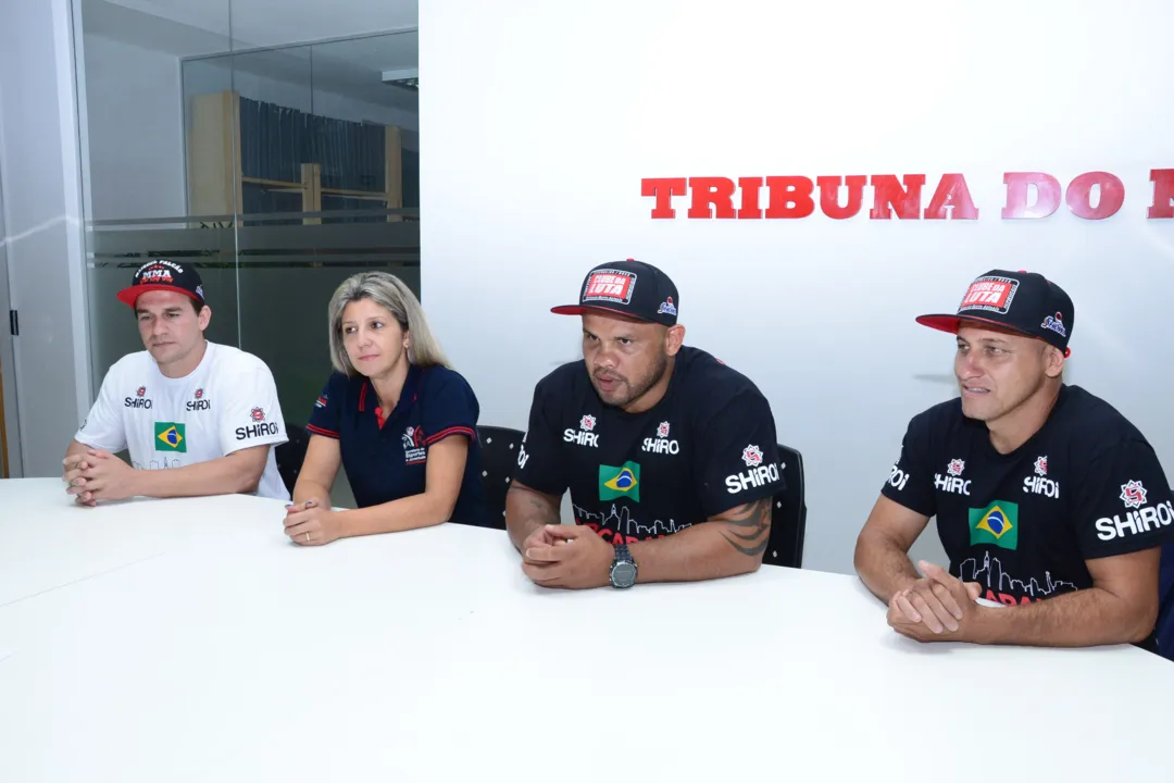 Anderson Apolinário, Jossuela Pinheiro, Maiquel Falcão e Silvano Souza, durante visita na redação da Tribuna do Norte. Foto: Delair Garcia