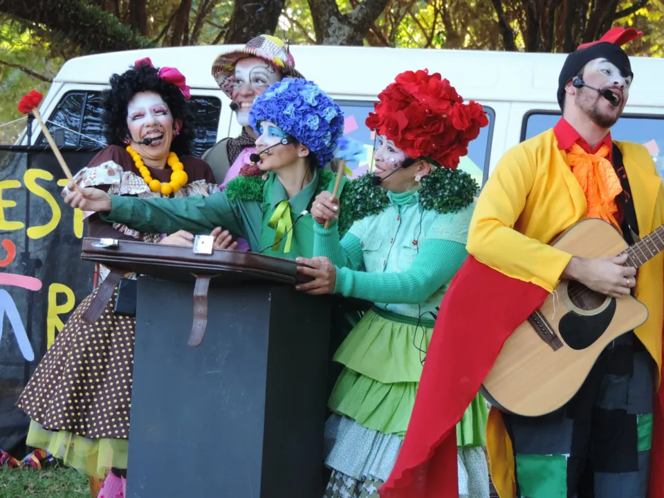 Companhia de Teatro Faces se apresentará para alunos da rede municipal de Arapongas. Foto: Divulgação