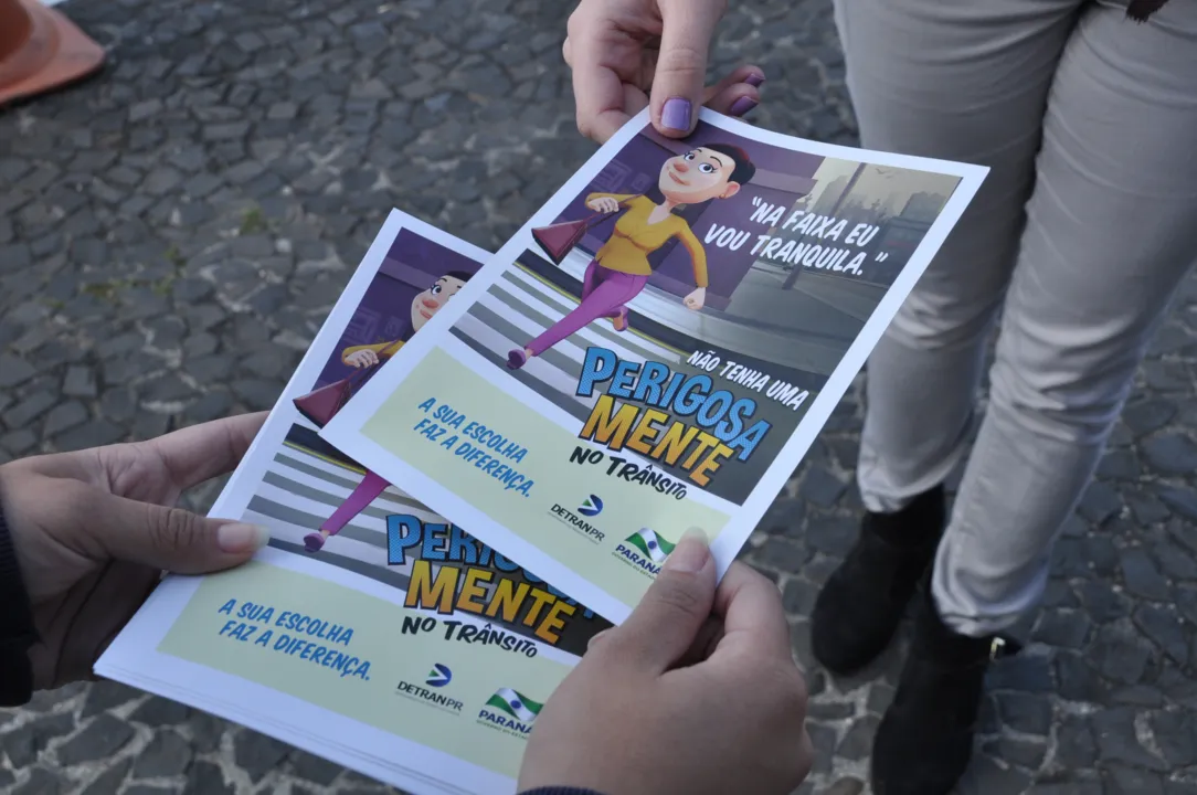 Detran Paraná promove ações de conscientização no Maio Amarelo