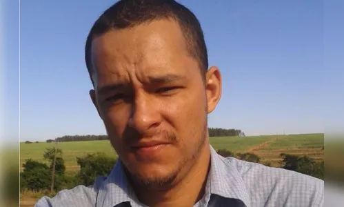 Peão de rodeio morre após ser pisoteado por touro no Paraná