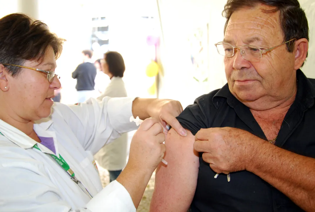 Paraná está em primeiro lugar do país para a vacinação contra a gripe.