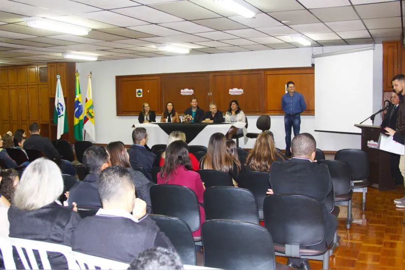  “Bom Negócio” entrega certificados a empreendedores de Apucarana 