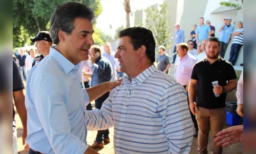 
							Prefeito de Arapongas assina autorização para obras de saneamento 
						
						