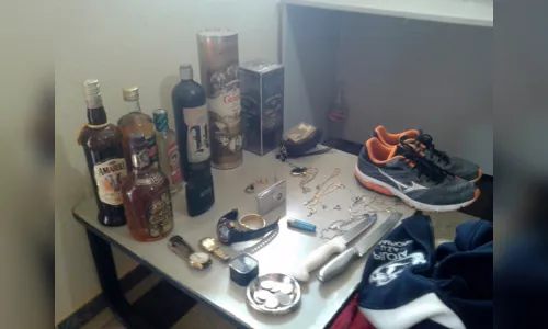 
							Trio é preso em flagrante furtando casa em Arapongas
						
						