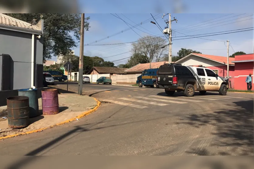 Carro forte é atingido por tiro em Ortigueira