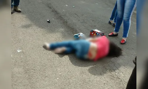 Motociclista atropela mãe e crianças em Arapongas