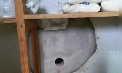 Presos são flagrados cavando túnel na Cadeia Pública de Ivaiporã