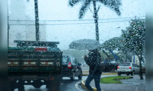 Terça-feira amanhece chuvosa em Apucarana e região