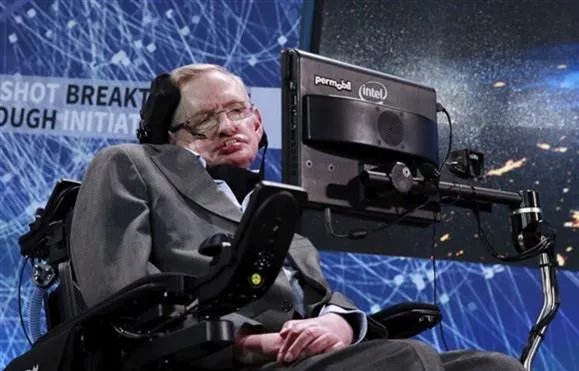 Físico britânico Stephen Hawking estima que temos 100 anos para procurar um novo planeta  - Foto: REUTERS/LUCAS JACKSON