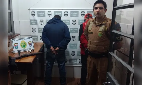 Dupla é presa com revólver e espingarda em Mandaguari