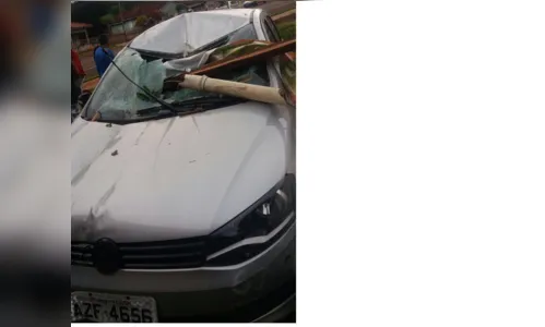 
							Carro desengatado desce avenida e destrói fachada de bar em Novo Itacolomi
						
						