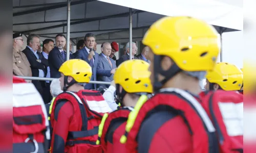 
							Governo entrega 207 novas viaturas para a polícia, bombeiros e defesa civil
						
						