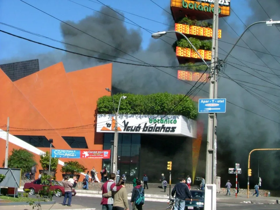 Incêndio chocou todo o país paraguaio. (Foto: Divulgação)