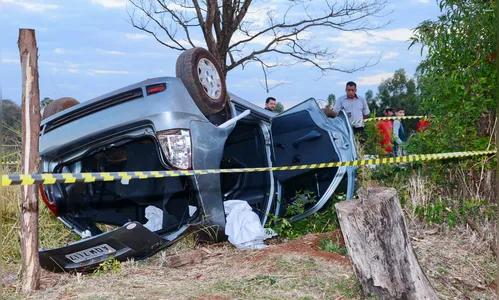 Uma pessoa morre e outra fica gravemente ferida após capotamento em Jandaia do Sul