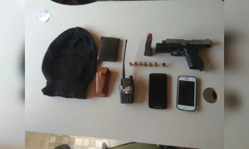 
							PM prende assaltantes e recupera caminhonete roubada em Rolândia
						
						