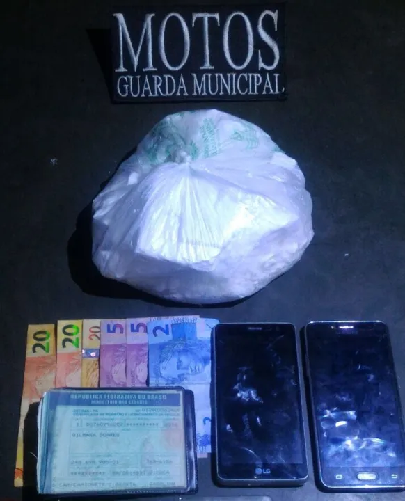 Dupla que estava com cocaína era monitorada por tornozeleira eletrônica - Foto: Divulgação/GM de Arapongas