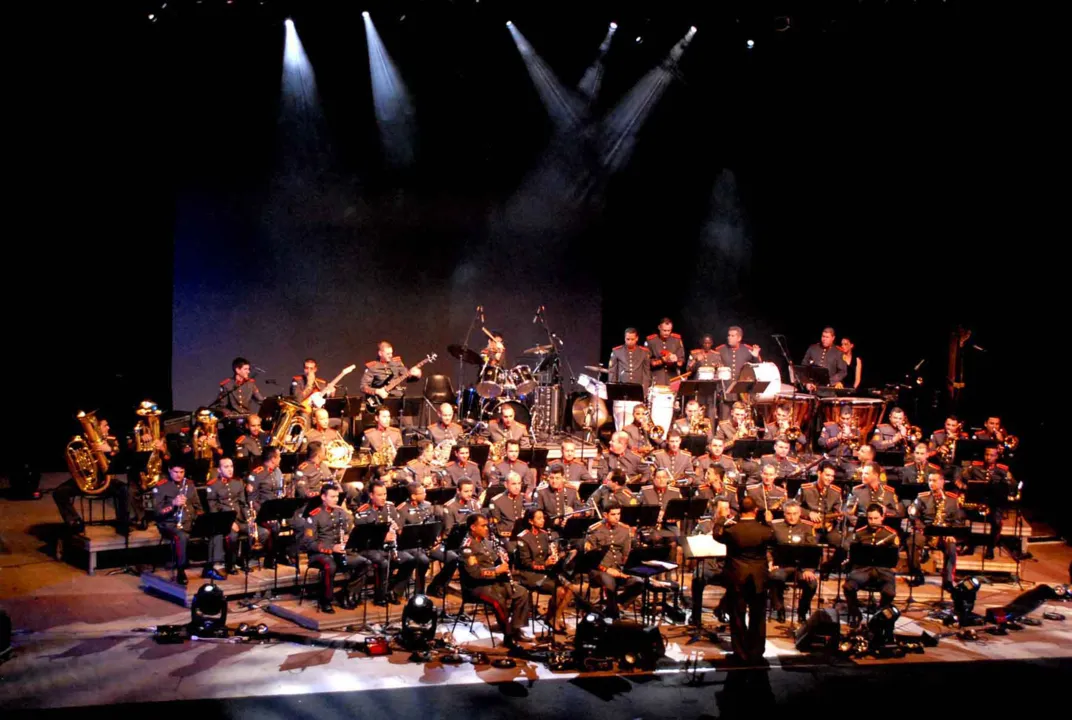 Banda Militar e Orquestra Filarmônica promovem espetáculo em Apucarana. Foto: Assessoria