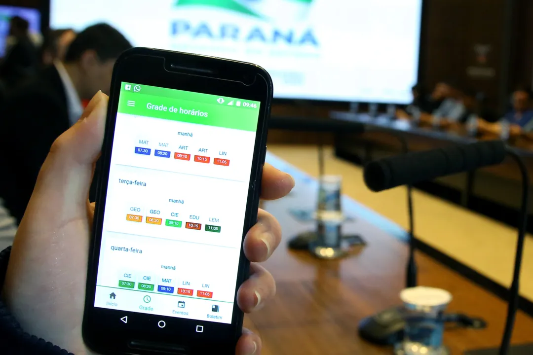 Aplicativo Escola Paraná para consultas e acompanhamento escolar. Foto: Assessoria