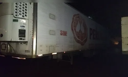 PM de Arapongas recupera carreta furtada