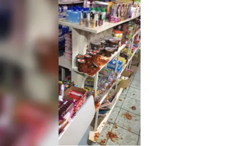 
							Ladrões atiram contra mercado após tentativa de furto em Faxinal
						
						