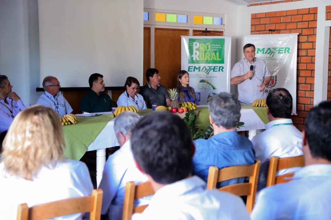 Presidente da Amuvi, Beto Preto, propôs a extensão do Programa Terra Forte para toda a região Foto: Divulgação