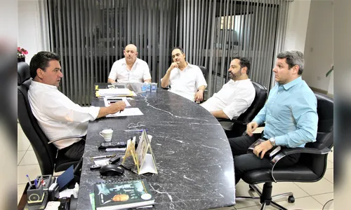 Prefeito recebe diretoria da Santa Casa