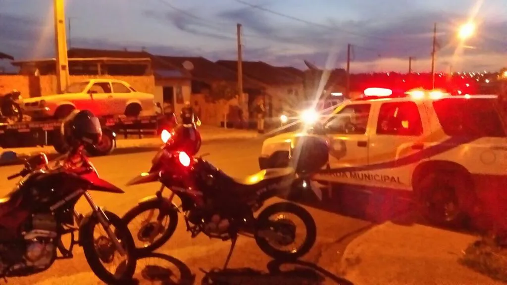 Veículo Chevette acabou apreendido e motorista foi detido durante operação - Foto: Divulgação/PM