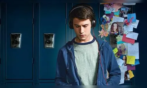 Ator de ’13 Reasons Why’ se assume gay