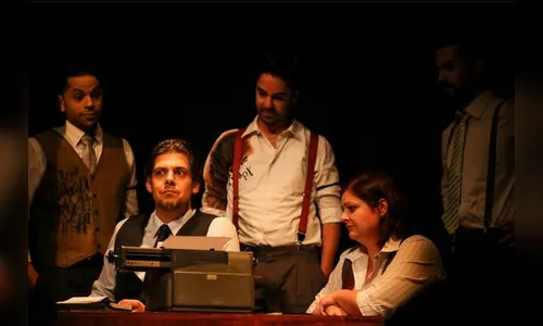 Arapongas recebe espetáculo de humor e improviso