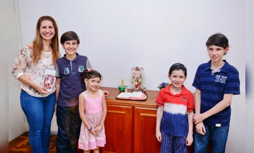 
							Escritora Lílian Marçal de Oliveira fala dos anjos na infância 
						
						