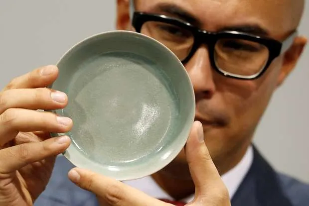 Vaso da dinastia chinesa Song foi vendido por U$37,7 milhões em Hong Kong - Foto: Reuters